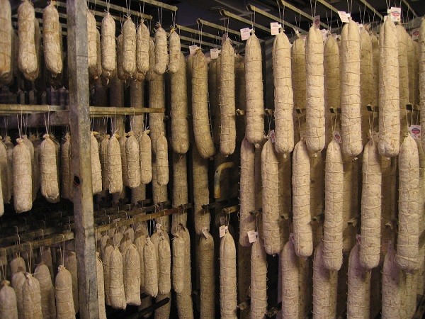 La stagionatura del salame