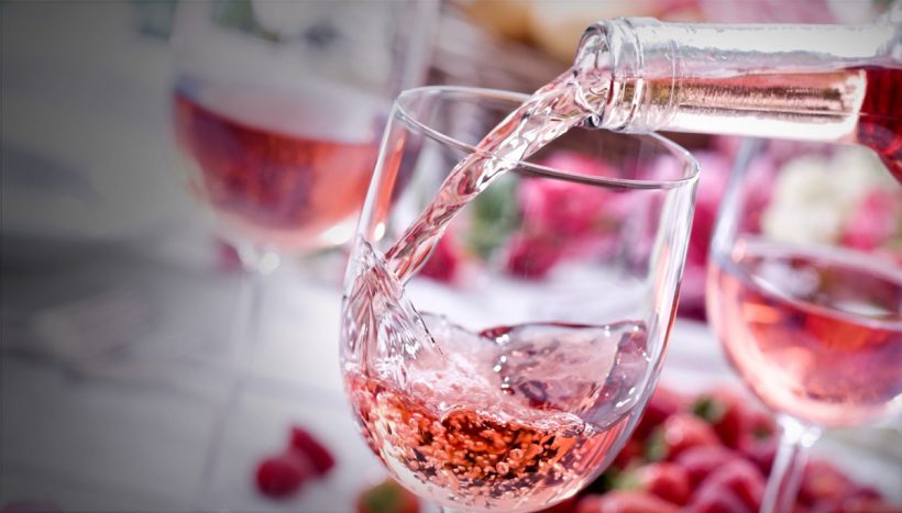 vino rosè rosato calice vinificazione 