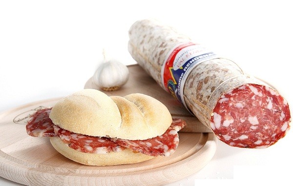 Salame all’aglio della Val Rendena